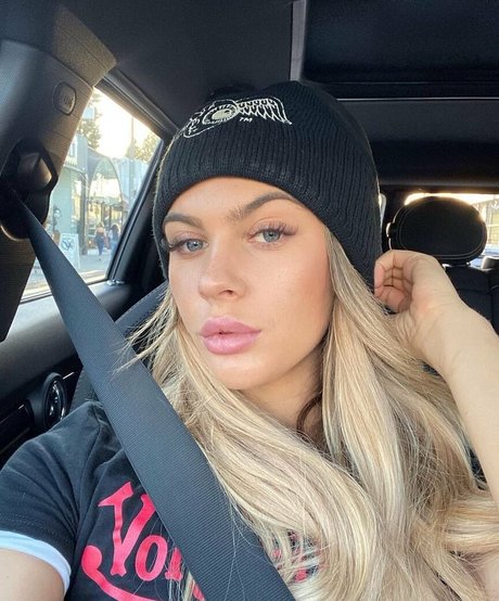 mikahl modelo mejor imagen