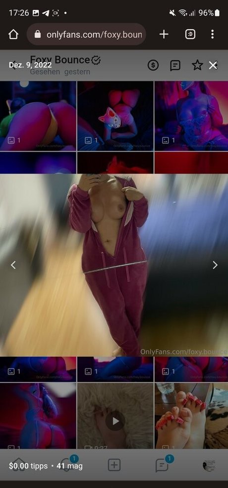 FoxyBounce pornstar top photo
