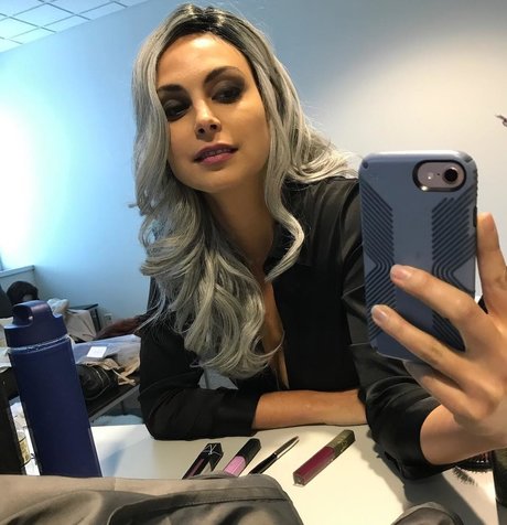 Morena Baccarin star du porno chaud image