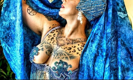Danielle Colby star nude archive