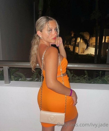 Ivy Jade adult star img