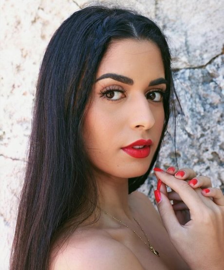 Shirin Azami bonita estrella galería