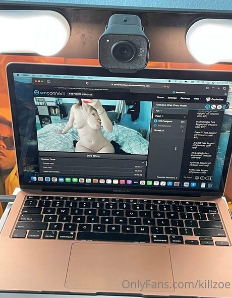 killzoe pornstar naked photo