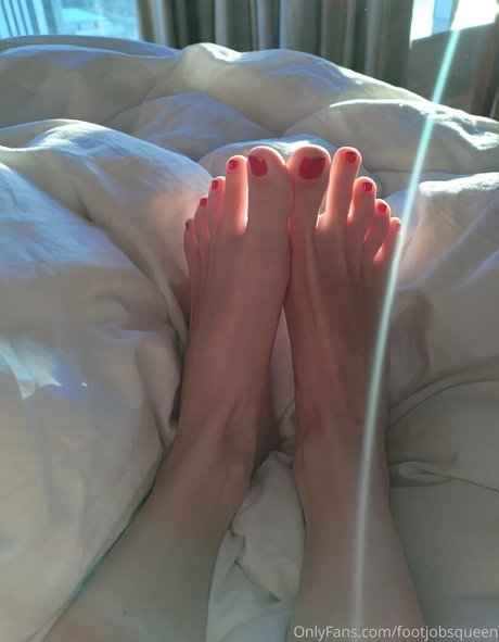 footjobsqueen belle actrice galeries