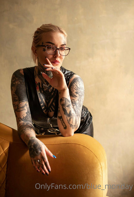 blue monday star du porno de haute qualité collection
