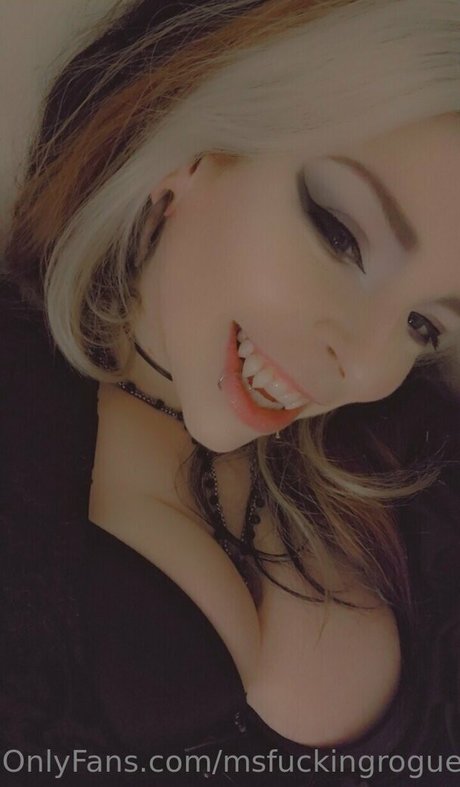 msfuckingrogue sexe star du porno des photos