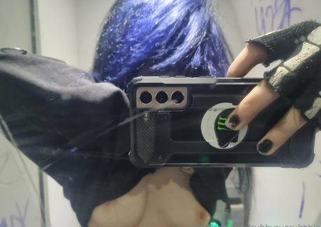 subbysuccubabie étoile nue collection