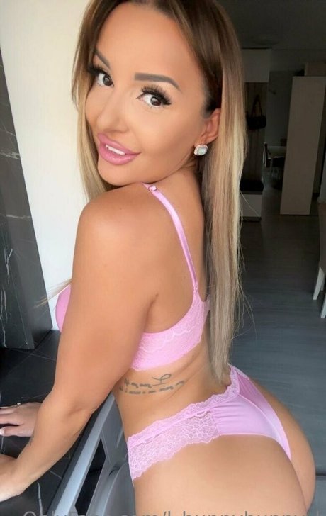 l hunnybunny l modèle porno galerie