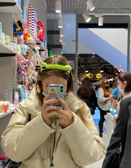 l hunnybunny l top star picture