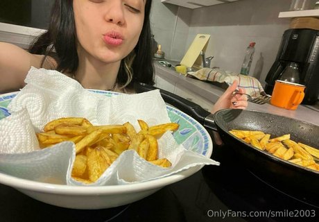 smile2003 estrella del sexo archivo