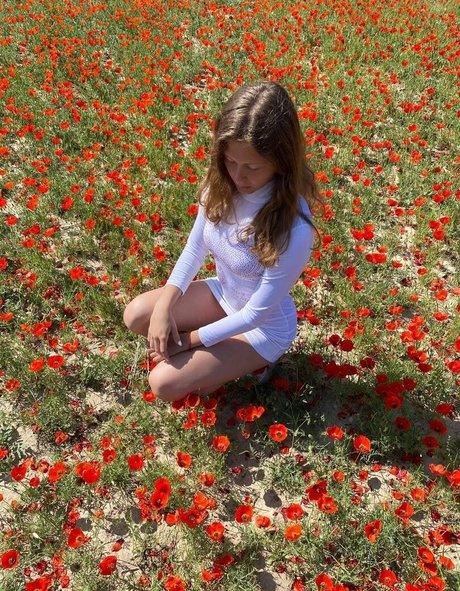 Vitaniemi hermosa actriz archivo