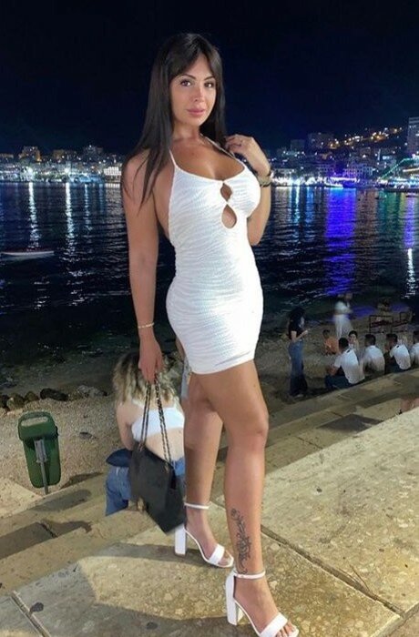 Silvia Iorio pornstar sexy pictures