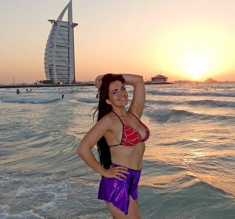 Oksana Mishyna star du porno hd photo