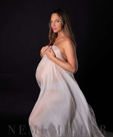 Maeva D Ascanio modelo gratis galerías