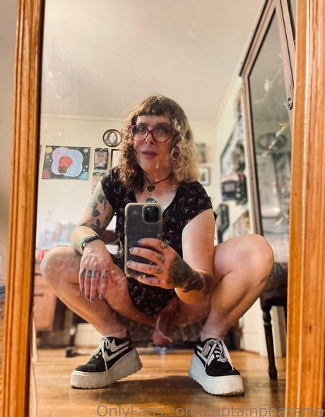 captainphassma estrella desnuda galería