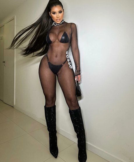 Yris Araujo estrella adulta imagen