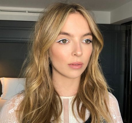 Jodie Comer star hot picture