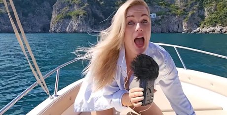 Isabel Imagination ASMR pornographic star pic