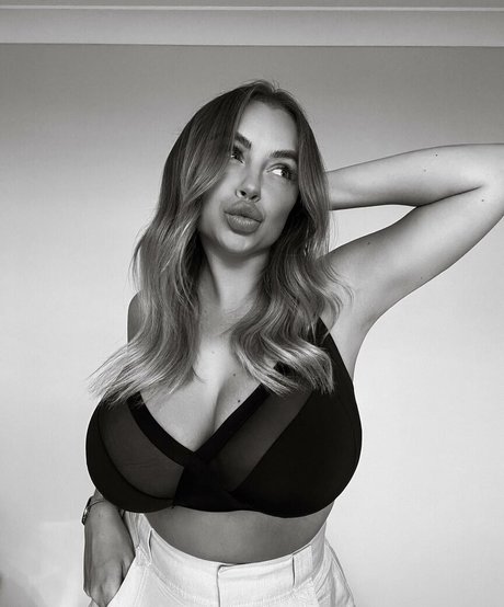 Madison Mclachlan actriz porno imagen