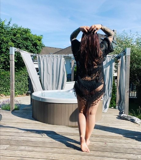 Missrage beau modèle des photos