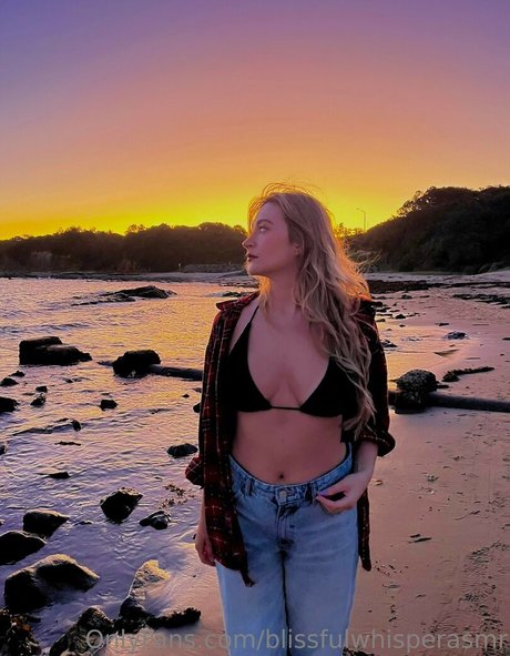 Blissful Whisper ASMR actriz adulta recopilación