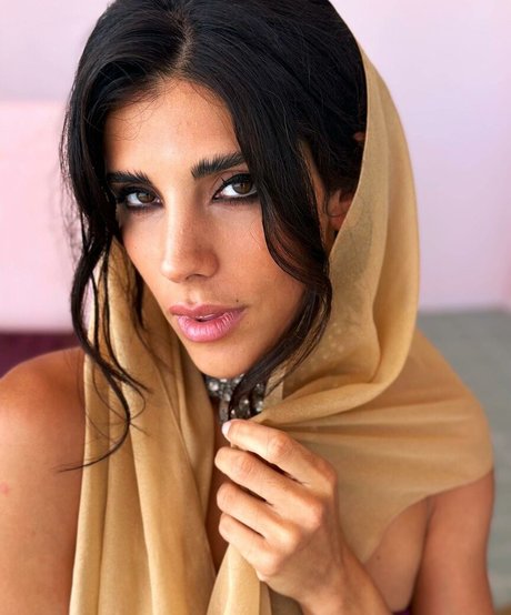 Estela Cruz sexe de star du porno img