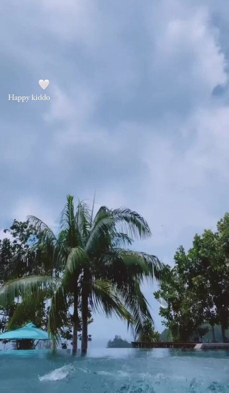 Estela Cruz nus étoiles des photos