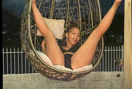 ohsosofti modèles nus images