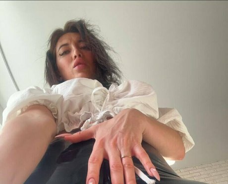 centerfold onlyfans beautiful naked pic
