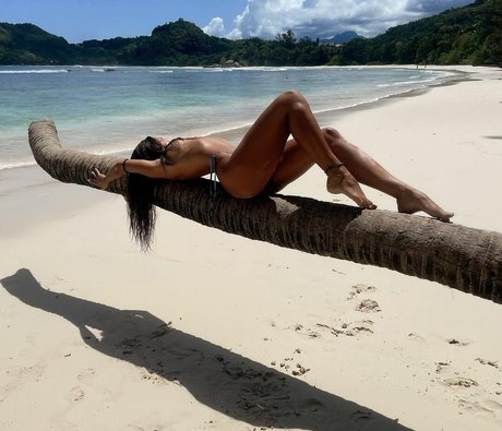 Bea Ortiz model nudes pictures
