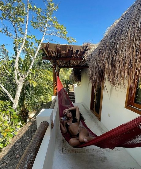 Bea Ortiz hermosa estrella porno recopilación