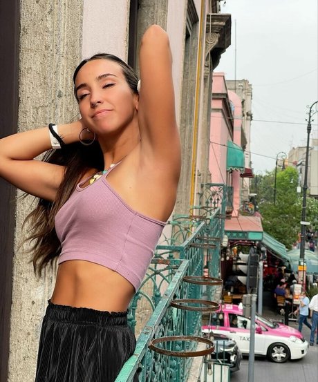 Bea Ortiz meilleur modèle galeries