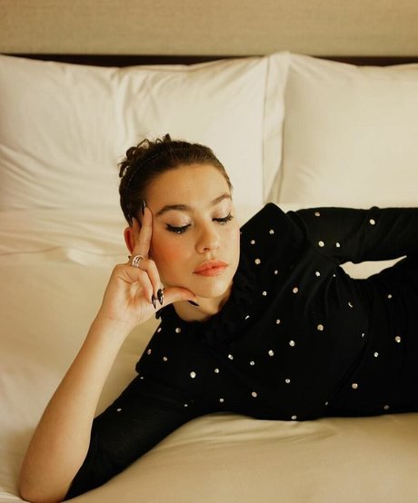 Greta Fernandez actriz erótica imágenes