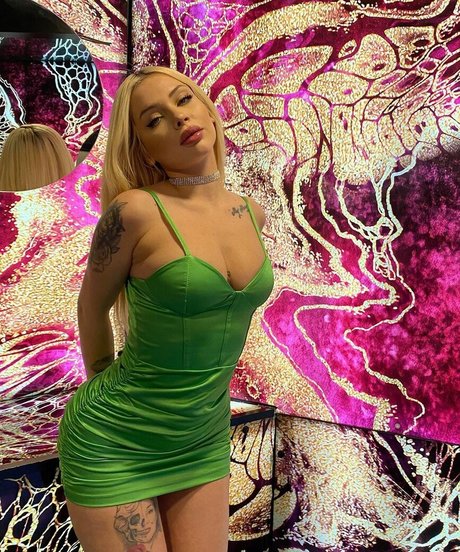 Elif Filyos xxx étoile galeries