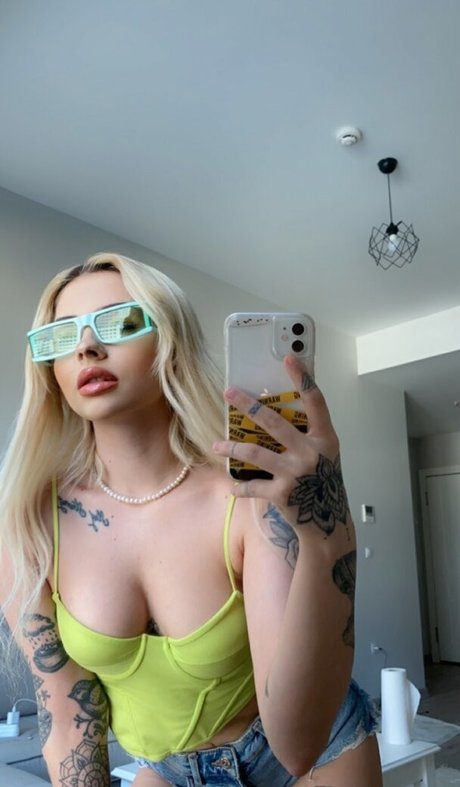 Elif Filyos star sex photo