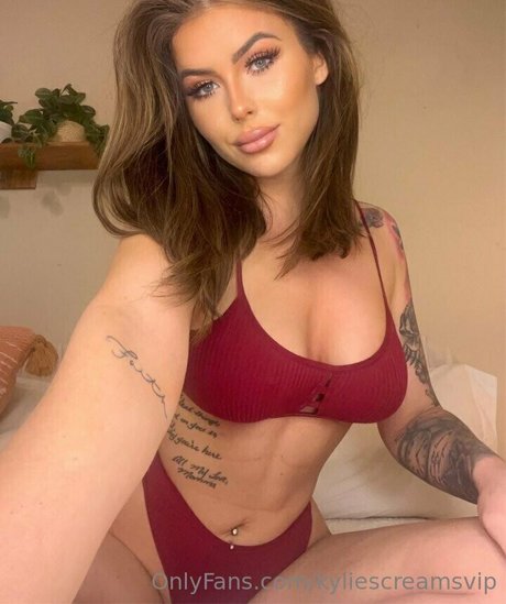 kyliescreamsvip estrella bonita foto