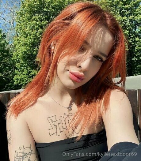 kylienextdoor69 actrice porno galerie