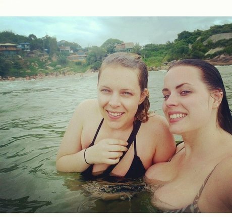 Kinsey Osborn modelo gratis foto