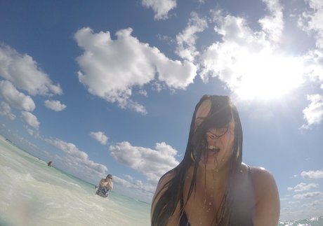 Kinsey Osborn estrella de alta calidad galerías