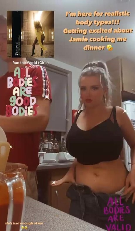 Amber Rose Brightman modèle sympa img