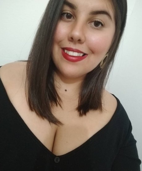 Bianca Novaes modelo desnudo foto