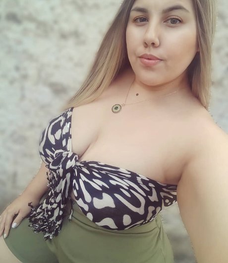 Bianca Novaes modelo agradable imagen