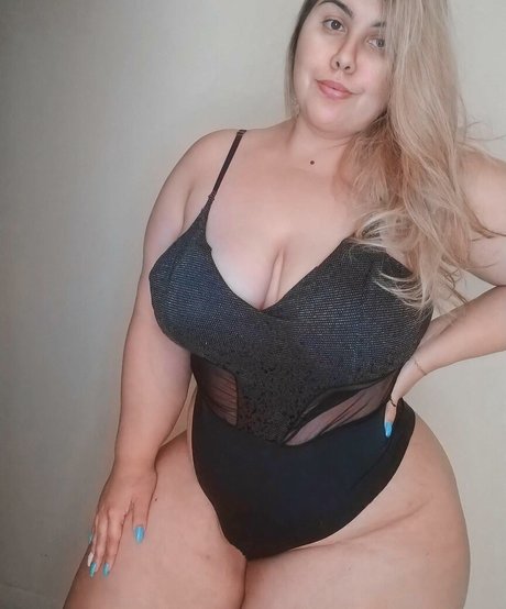 Bianca Novaes étoile exclusive images