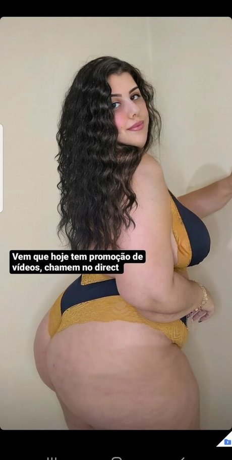 Bianca Novaes estrella caliente foto