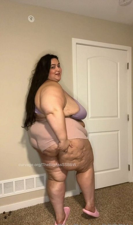 thebigassssbbw1 actrice exclusive image