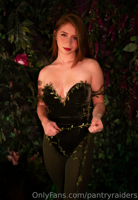 pantryraiders étoile sexy galeries