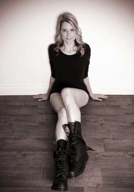 Teasing Teacher star du porno belle des photos