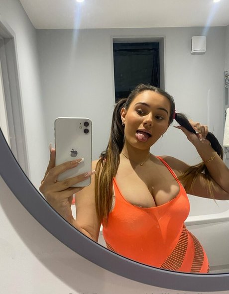 delilahbellerae haut de star du porno photo