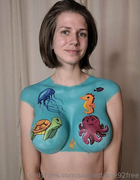 scarlettjane92free actriz atractiva fotos