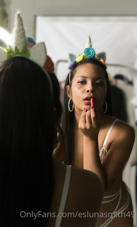 eslunasmith49 exclusive model gallery